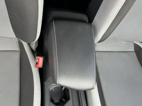 Certified 2022 Volkswagen Taos S AWD/4WD image 35