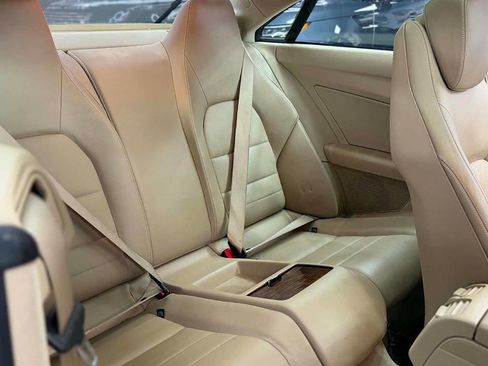 Used 2012 Mercedes-Benz E 550 Coupe image 13
