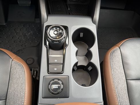 Used 2023 Ford Bronco Sport Outer Banks w/ Tech Package image 22