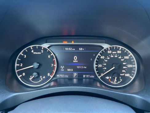 Used 2024 Nissan Altima 2.5 SV FWD image 20