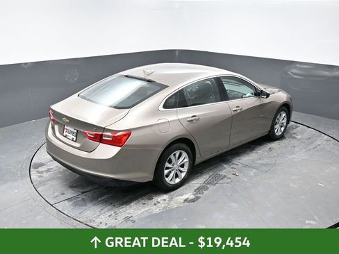 Used 2025 Chevrolet Malibu LT image 41