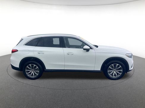 Used 2026 Mercedes-Benz GLC 300 4MATIC image 8