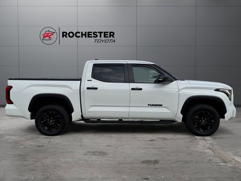 Used 2025 Toyota Tundra SR5 w/ SR5 Convenience Package AWD/4WD image 6