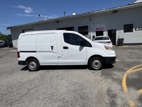 Used 2017 Chevrolet City Express LS image 7