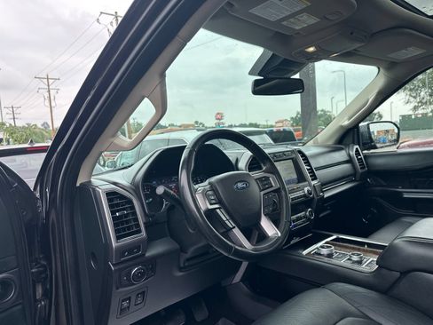 Used 2021 Ford Expedition Max Platinum AWD/4WD image 14