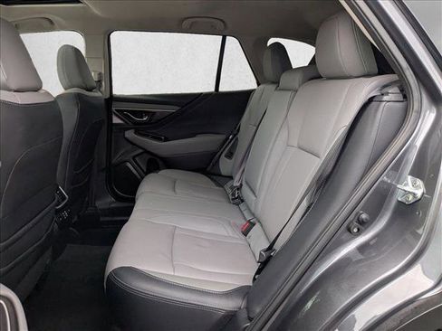 Used 2023 Subaru Outback Limited image 19