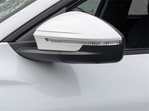 Used 2025 Audi Q6 e-tron Premium Plus w/ Premium Plus image 10