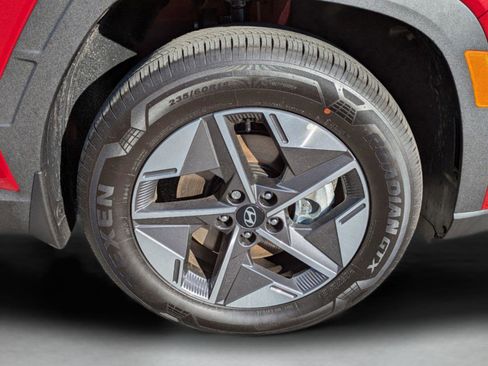 Certified 2025 Hyundai Tucson SEL image 12