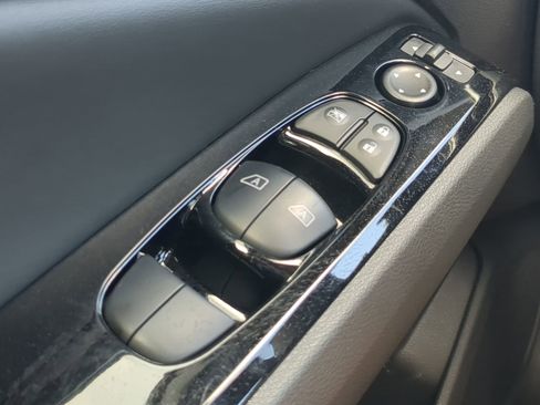 New 2025 Nissan Altima 2.5 SR image 20