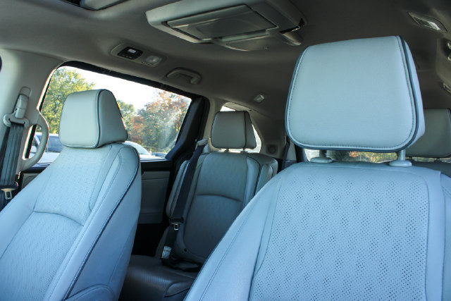 Used 2024 Honda Odyssey Elite image 15