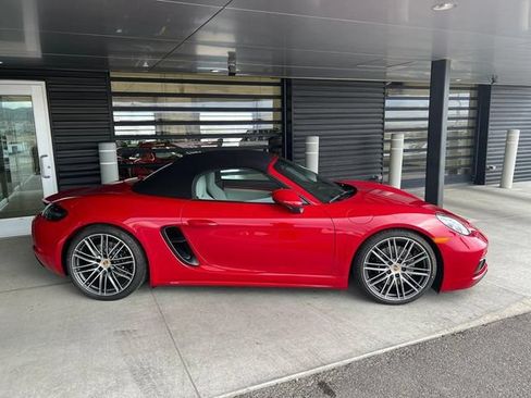 Used 2024 Porsche 718 Boxster GTS RWD image 1