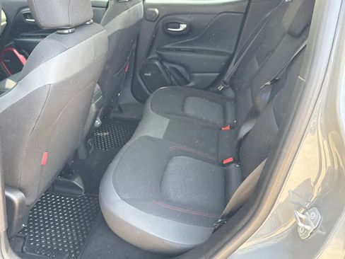 Used 2021 Jeep Renegade Trailhawk w/ Sun & Sound Group image 17