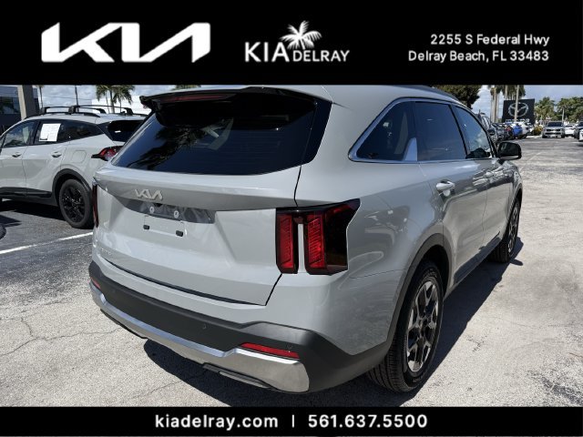 Used 2026 Kia Sorento S w/ S Panoramic Sunroof Package FWD image 3