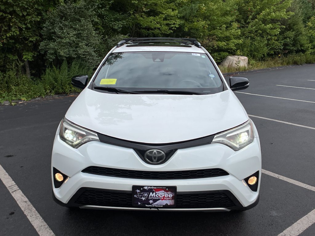 Used 2018 Toyota RAV4 SE w/ Power Extra Value Package AWD/4WD image 7