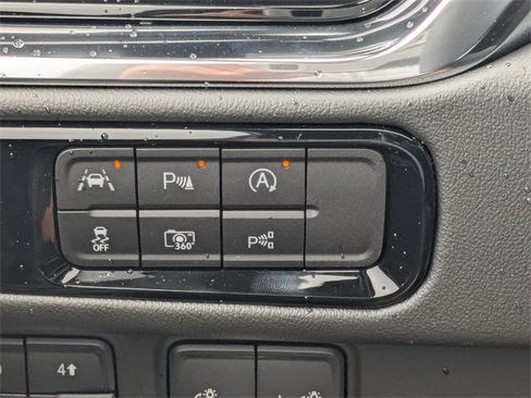 New 2026 GMC Yukon XL Elevation image 28