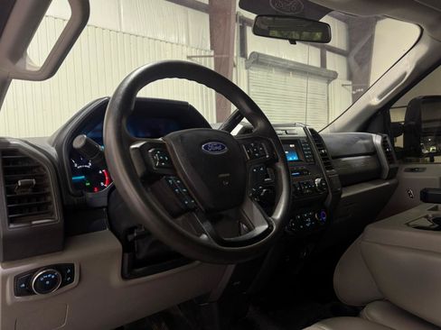 Used 2019 Ford F350 XL w/ Power Equipment Group AWD/4WD image 7