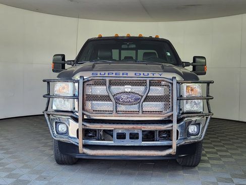 Used 2016 Ford F250 Lariat w/ Lariat Interior Package AWD/4WD image 2