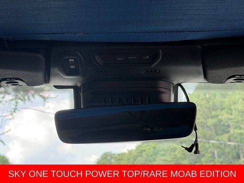 Used 2019 Jeep Wrangler Unlimited Sahara w/ Quick Order Package 24M Moab AWD/4WD image 48
