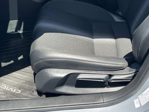 Certified 2025 Honda Civic Sport image 16