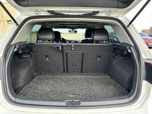 Used 2015 Volkswagen Golf TDI S image 24