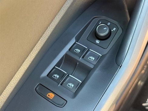 New 2025 Volkswagen Jetta Sport image 15