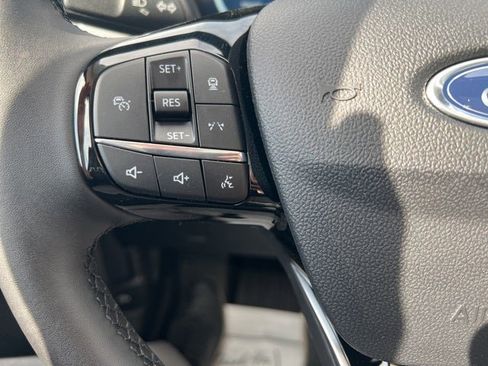 New 2025 Ford Escape Active w/ Active Premium Tech Pack image 24