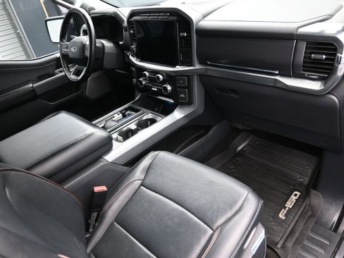 Used 2021 Ford F150 Lariat image 39
