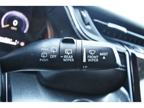 Used 2023 Jeep Grand Cherokee Laredo AWD/4WD image 22