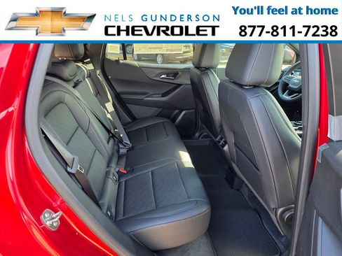 New 2026 Chevrolet Equinox LT w/ Convenience Package II AWD/4WD image 12