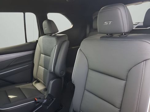 New 2026 Buick Enclave Sport Touring w/ Power Package FWD image 21