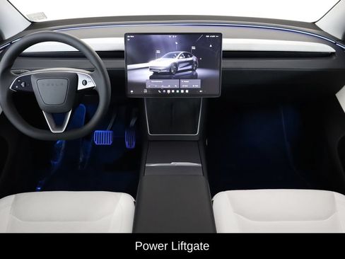 Used 2026 Tesla Model Y Long Range AWD/4WD image 11