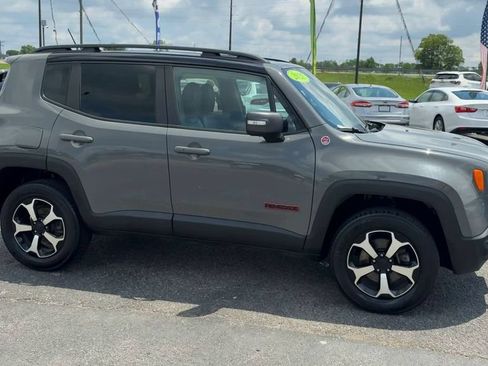 Used 2021 Jeep Renegade Trailhawk AWD/4WD image 8