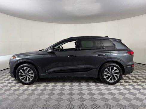 Used 2025 Audi Q6 e-tron Premium Plus w/ Premium Plus AWD/4WD image 11