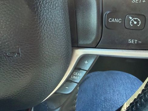 Used 2024 RAM 2500 Big Horn AWD/4WD image 21