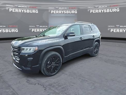 Used 2023 GMC Acadia SLE w/ Driver Convenience Package FWD image 4