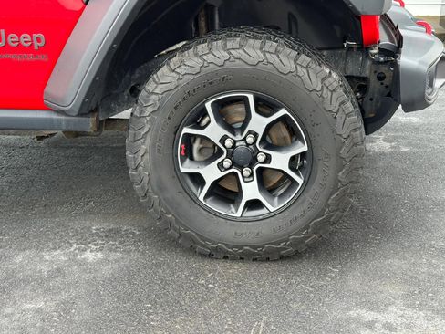 Used 2018 Jeep Wrangler Unlimited Rubicon image 42