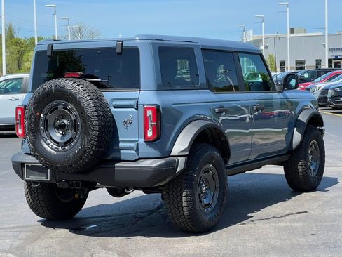 Used 2025 Ford Bronco Badlands w/ Sasquatch Package AWD/4WD image 9