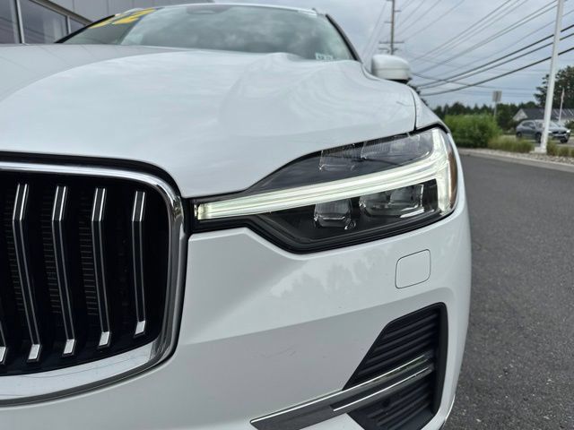 Certified 2022 Volvo XC60 B5 Inscription w/ Advanced Package AWD/4WD image 8