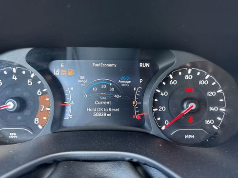 Used 2024 Jeep Compass Latitude AWD/4WD image 25