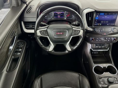 Used 2019 GMC Terrain SLT w/ Preferred Package image 16