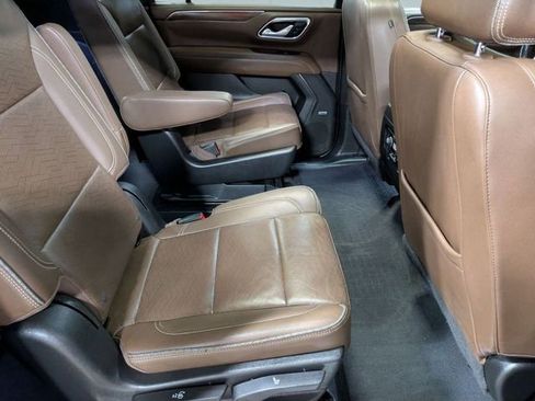 Certified 2022 Chevrolet Suburban High Country image 29
