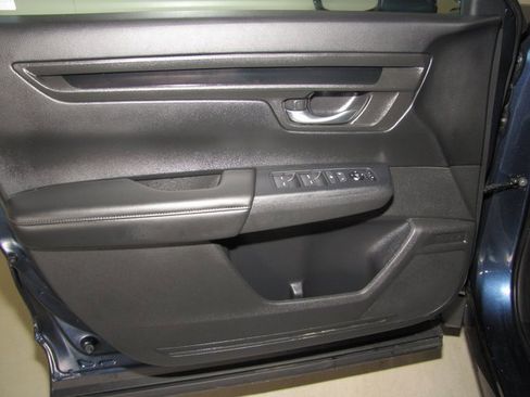 Certified 2024 Honda CR-V LX image 9