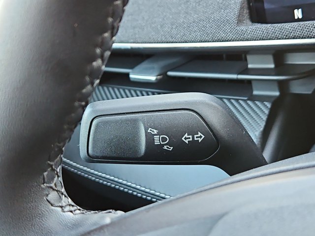 Used 2023 Ford Mustang Mach-E Premium RWD image 28