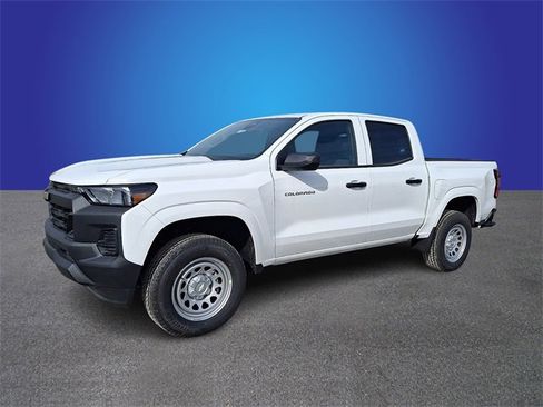 New 2026 Chevrolet Colorado W/T image 4