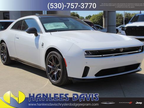 New 2024 Dodge Charger R/T Scat Pack w/ Plus Group image 4