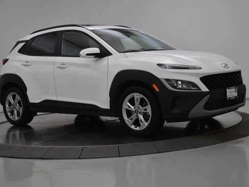 Used 2023 Hyundai Kona SEL w/ Convenience Package AWD/4WD image 11