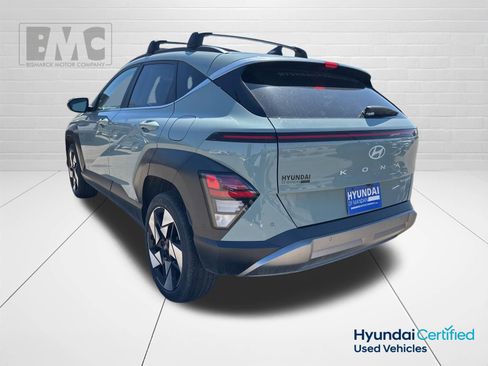 Used 2025 Hyundai Kona Limited AWD/4WD image 4