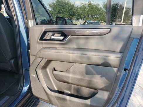 New 2026 GMC Yukon XL Elevation w/ LPO, Floor Liner Package image 11