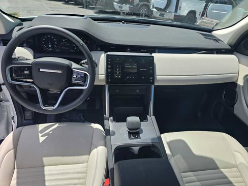Certified 2025 Land Rover Discovery Sport S image 22