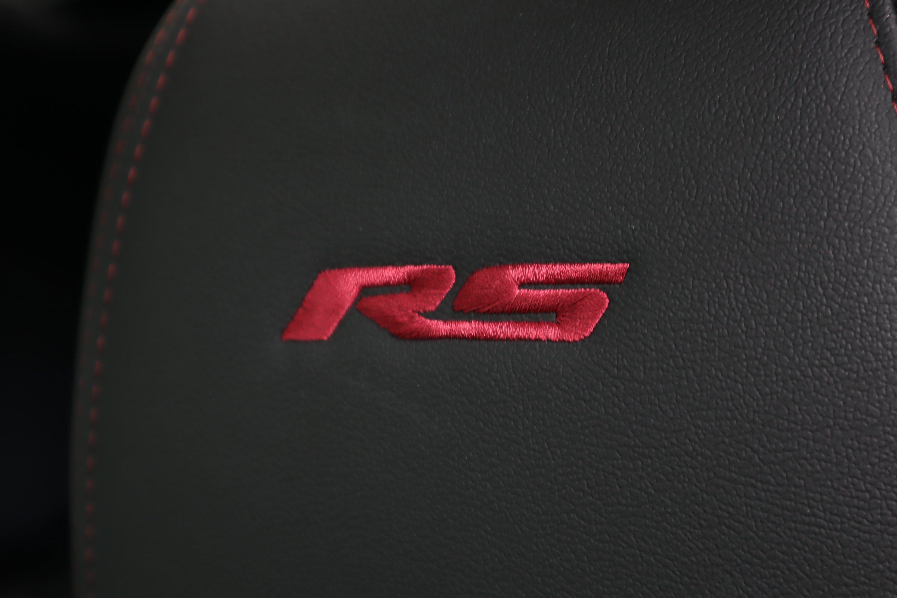 Used 2024 Chevrolet TrailBlazer RS w/ Convenience Package FWD image 31